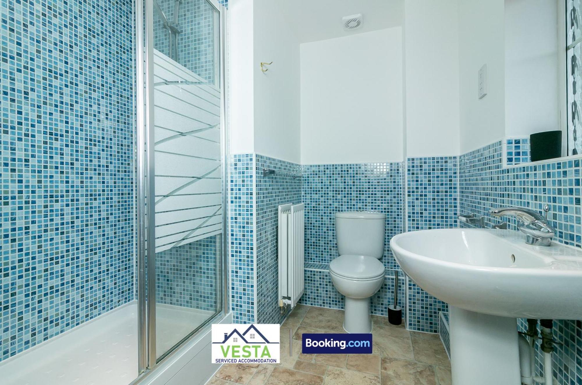 Three Bedroom Apartment By Vesta Serviced Accommodation & Short Lets Hatfield With Free Parking Eksteriør bilde