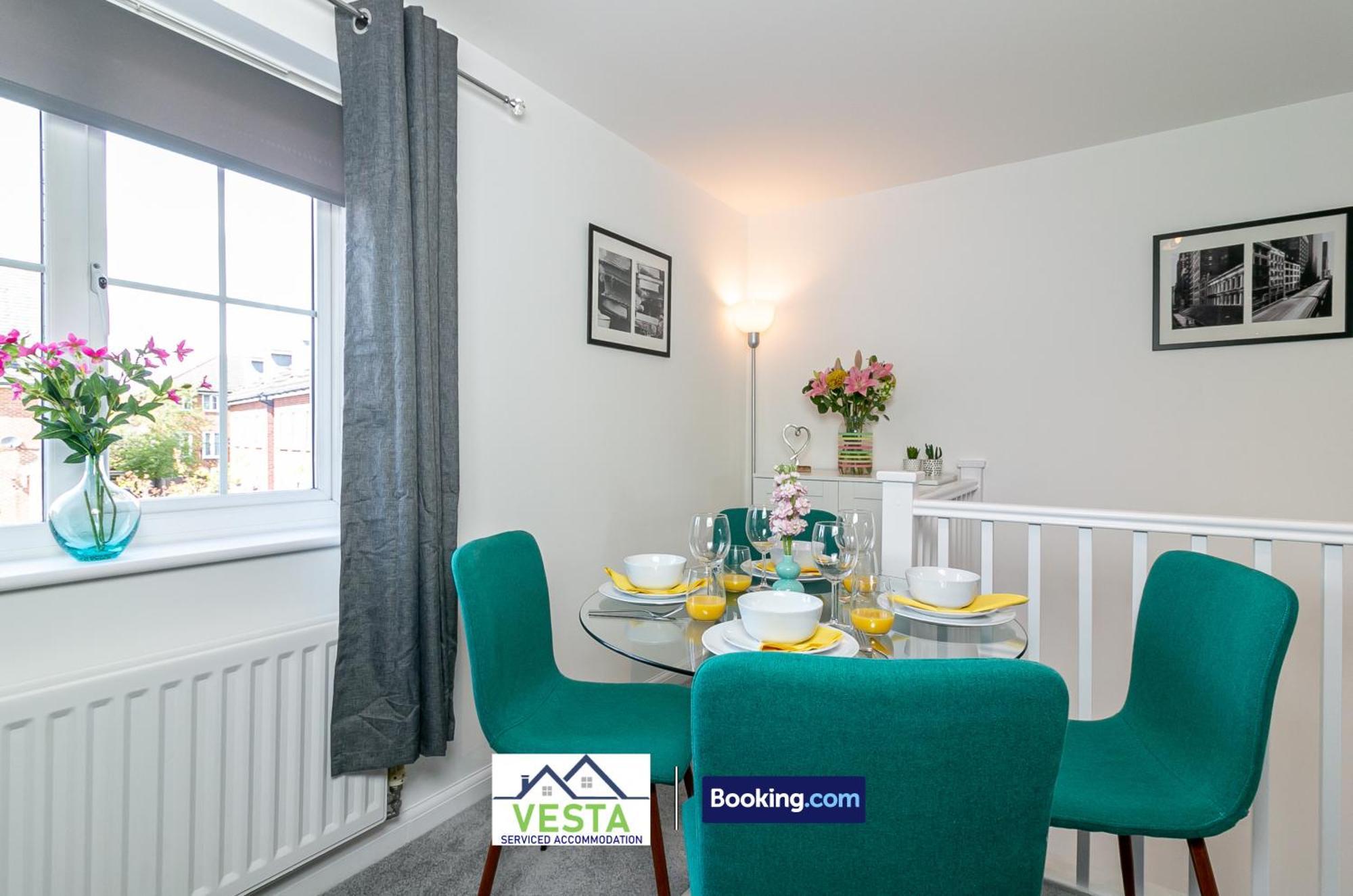 Three Bedroom Apartment By Vesta Serviced Accommodation & Short Lets Hatfield With Free Parking Eksteriør bilde
