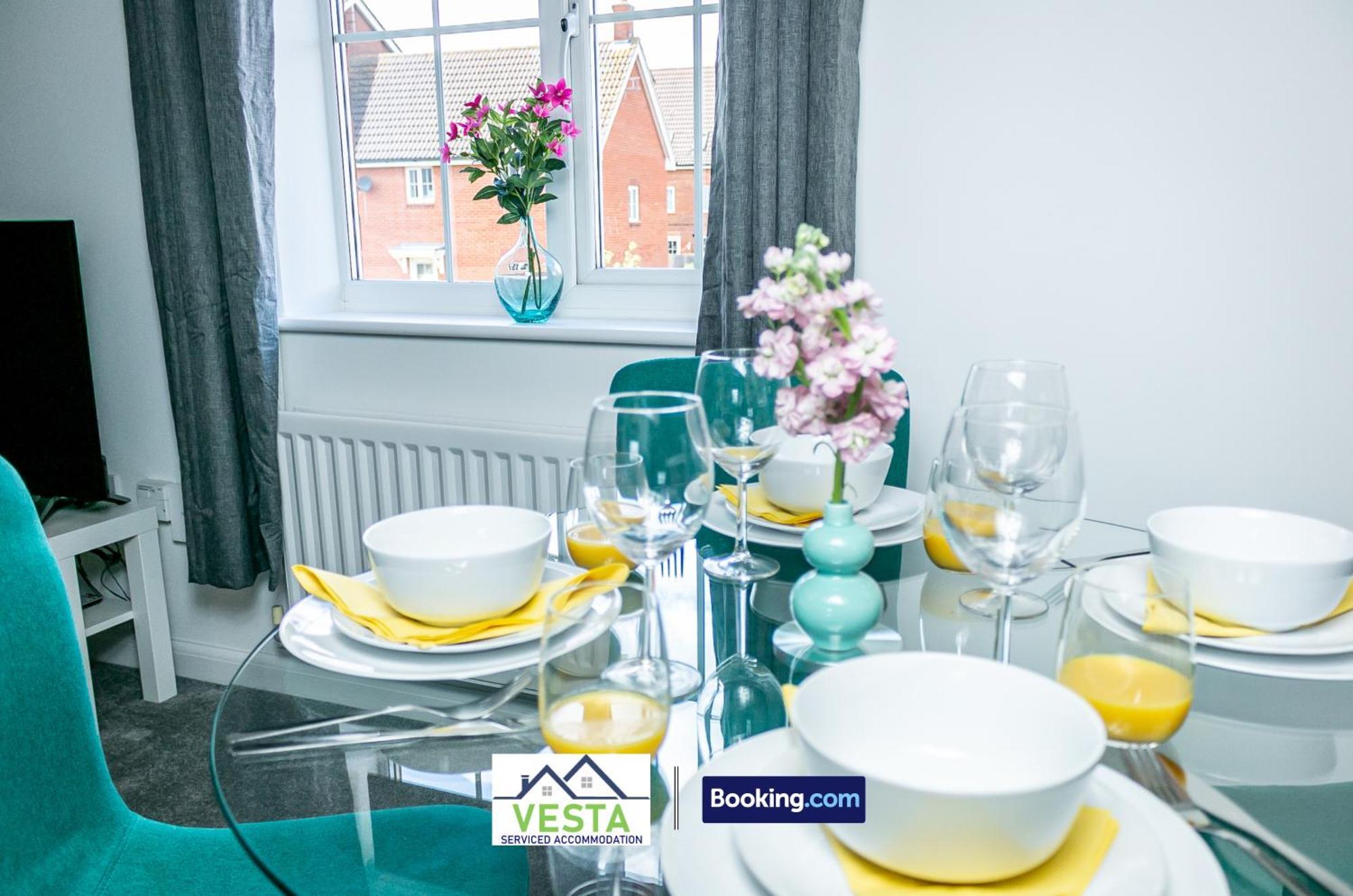 Three Bedroom Apartment By Vesta Serviced Accommodation & Short Lets Hatfield With Free Parking Eksteriør bilde