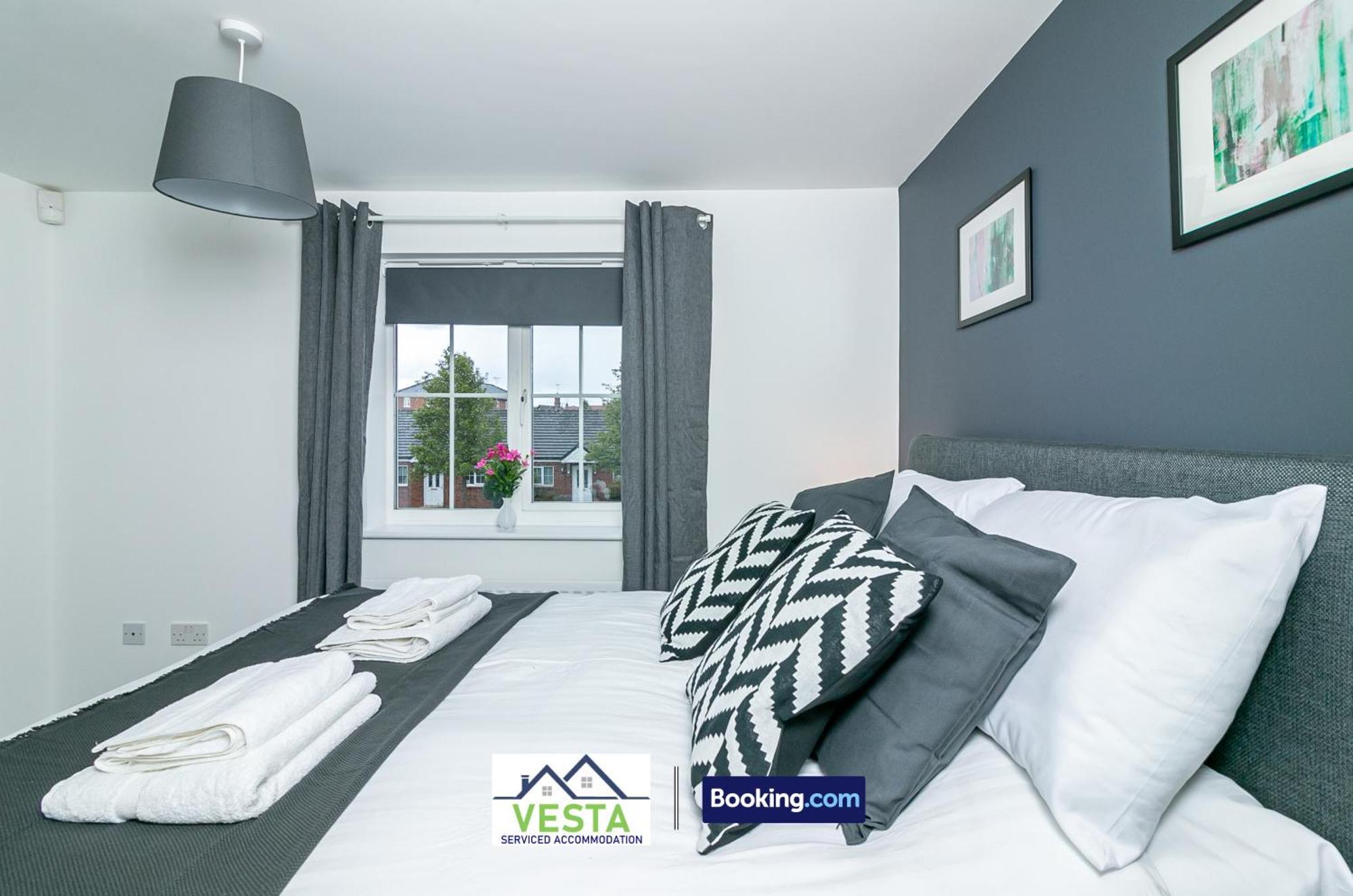 Three Bedroom Apartment By Vesta Serviced Accommodation & Short Lets Hatfield With Free Parking Eksteriør bilde
